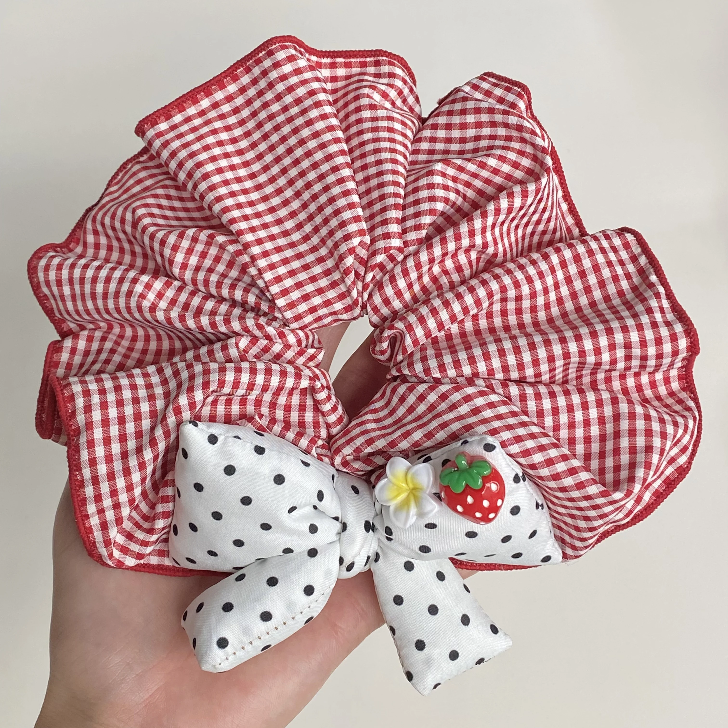 1PC Cute Strawberry Plaid Scrunchies with Polka Dot Bow, Sweet Hair Accessories for Girls, Fashionable Hair Ties for Daily Wear