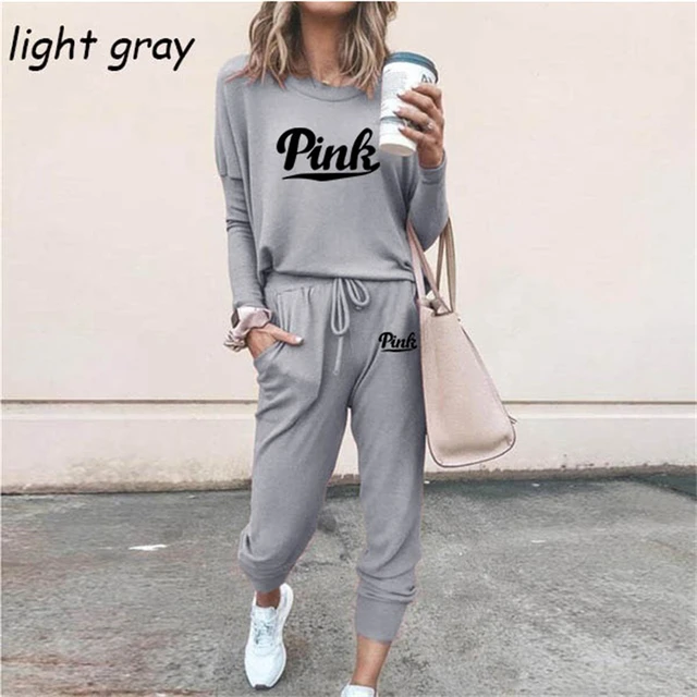 Custom Sweatsuit Zip up Tracksuit Designer Print 2 Piece Jogger Suit for  Women - China Stand Collar Jogging Suit and Designer Print Pants Set price