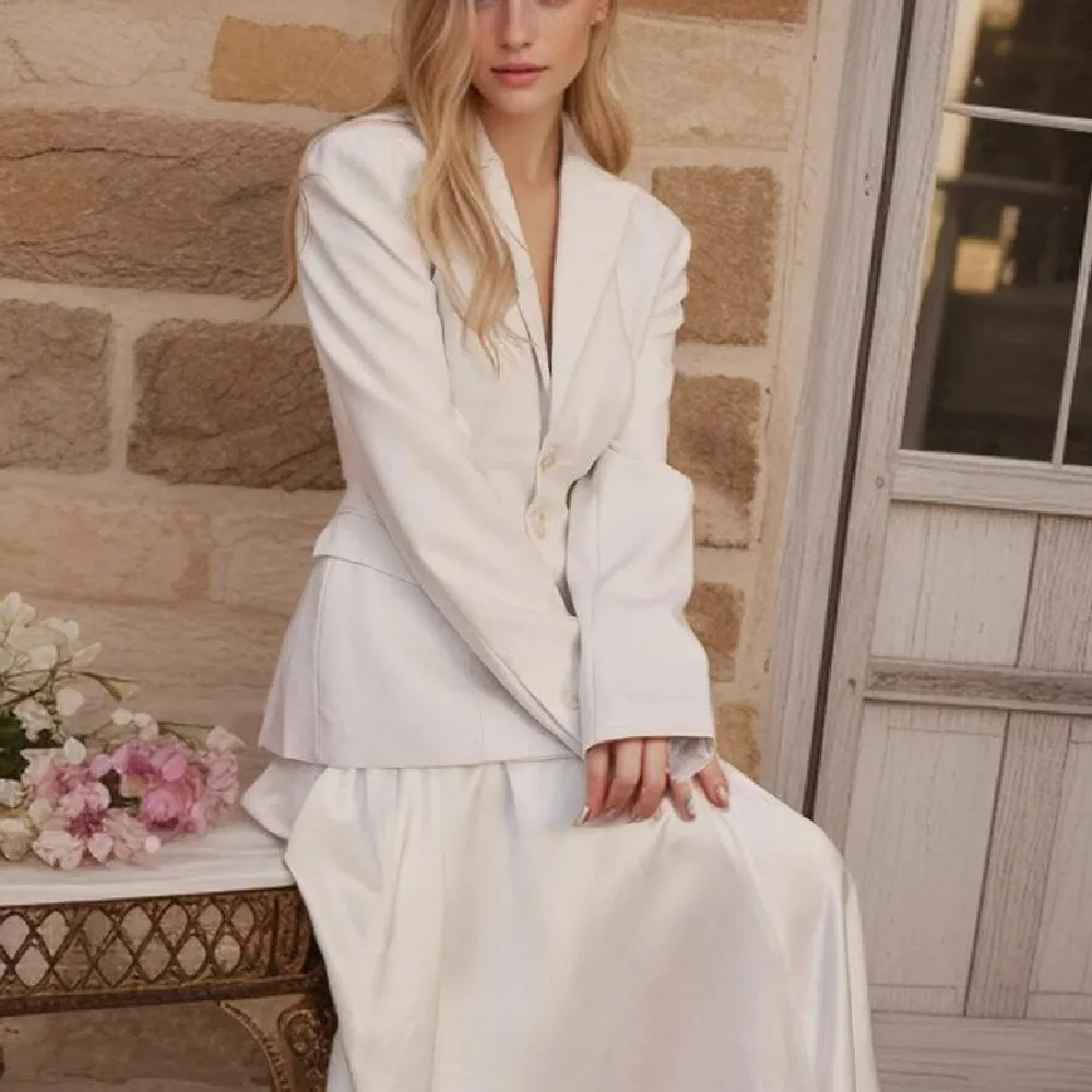 Autumn Single-breasted Buttons Slim Waist Blazer Boyfriend Retro Women Pad Shoulder Full Sleeve Suit Female Coat