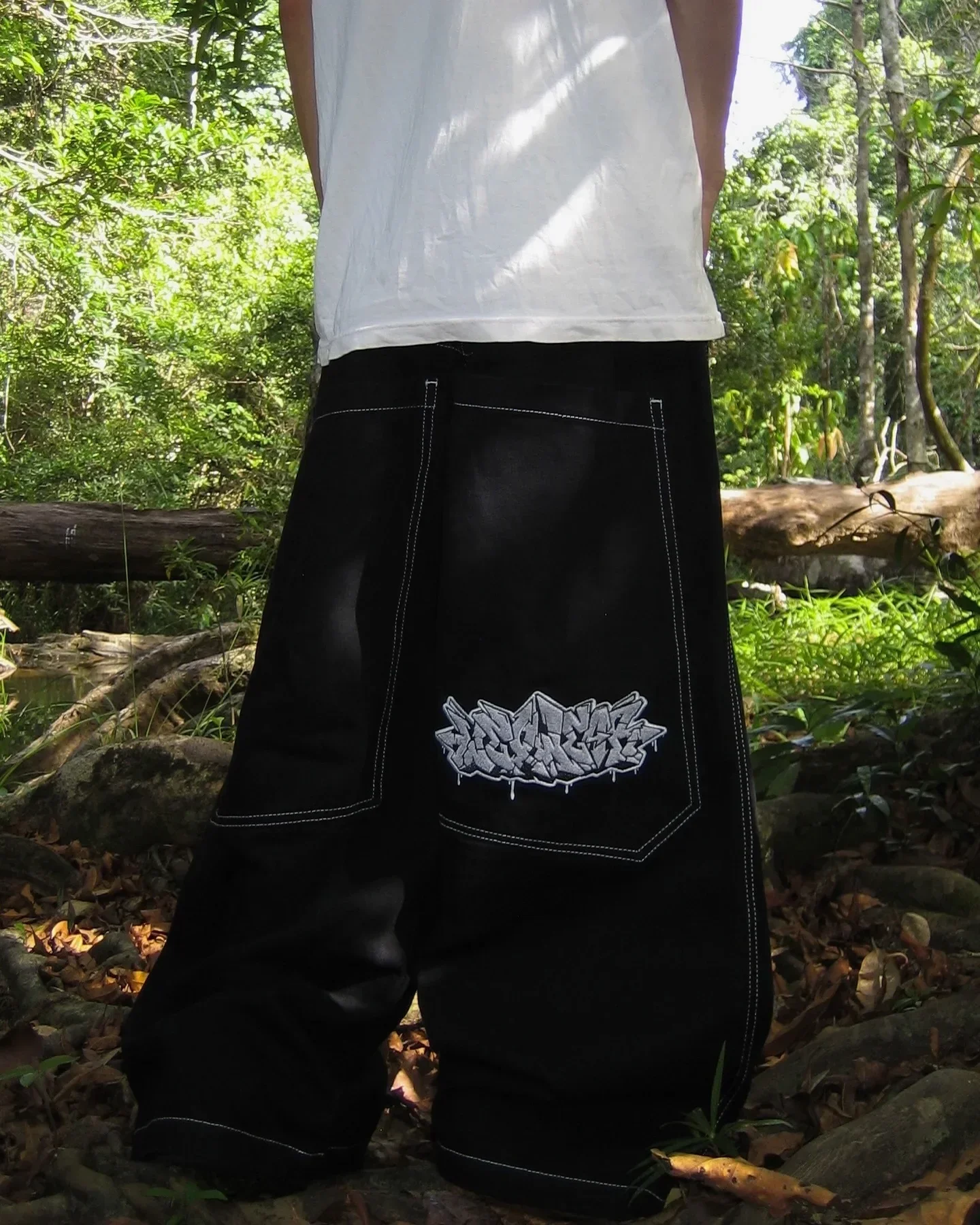 Y2k Fashion Street Personalized Loose  Hip Hop Alphabet Embroidered Outdoor Sports Jeans Harajuku Punk New Wide Leg Black Jeans 4
