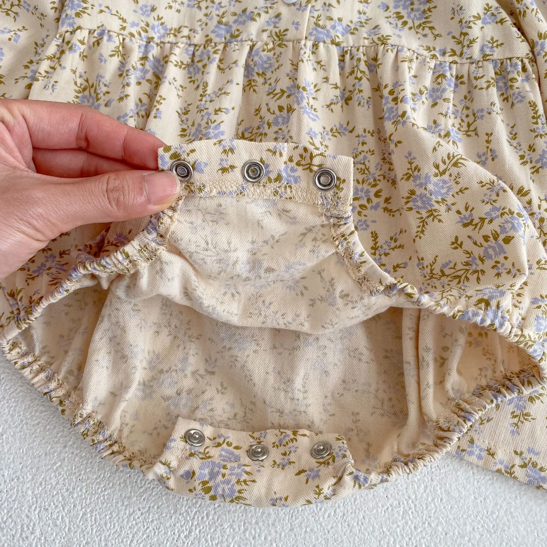 Frühling Herbst Mode Neue Hochzeits-Koreanische Kinderkleidung Baby Blumen-Strampler Mädchen Kinder Spitzen-Puppenkragen-Kleid Schwester-Outfit – Detail 9