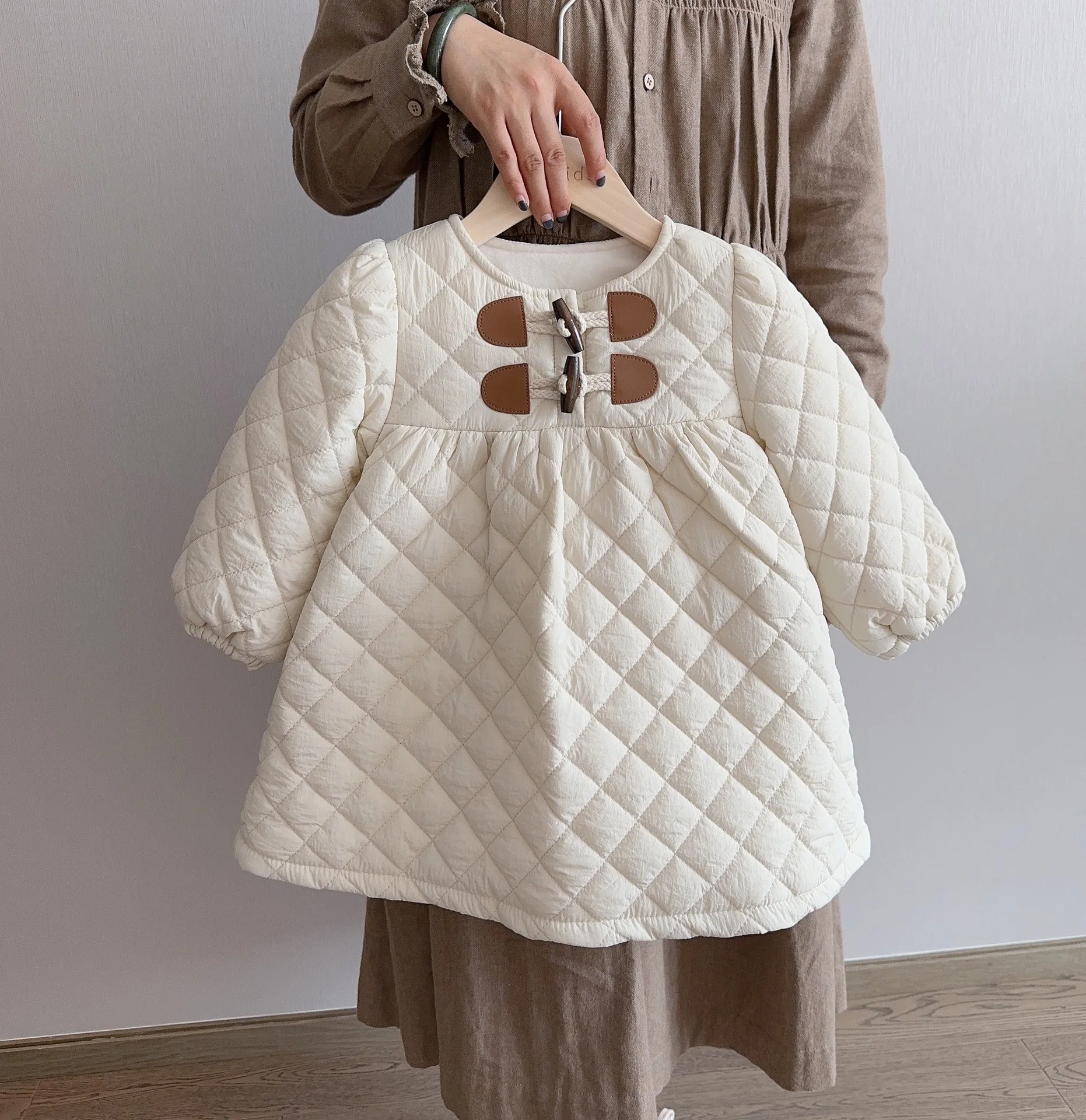 

New Korean Style Childrens Clothing Girl Padded Cotton Dress 2023 Autumn Childrens Padded Cotton Princess Dress Winter