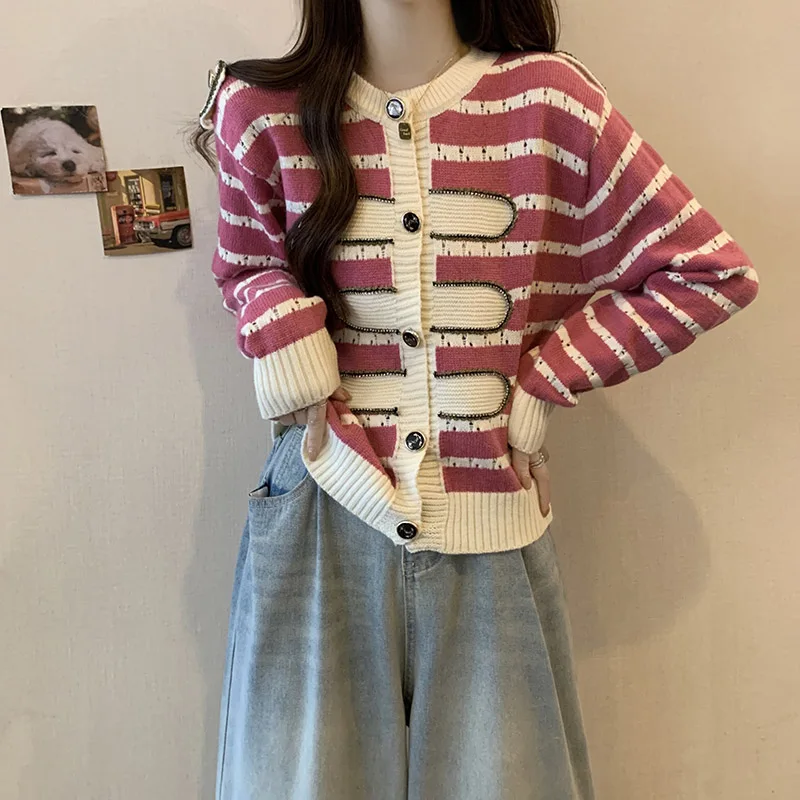 

2023 Autumn New Knitwear Women's Striped Button Casual Simple Sweater Fashion Knitted Cardigan Female Clothing