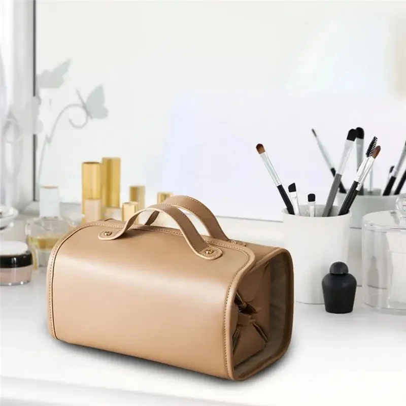 Hot Selling-Large Capacity Travel Makeup Bag Organizer Pouch With Foldable Design Waterproof Toiletry And Make Up Bag,Large Capa 4