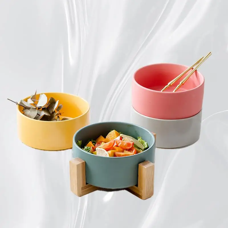 

Stylish Minimalist Salad Ceramic Bowl - Perfect for Instant Noodles and More