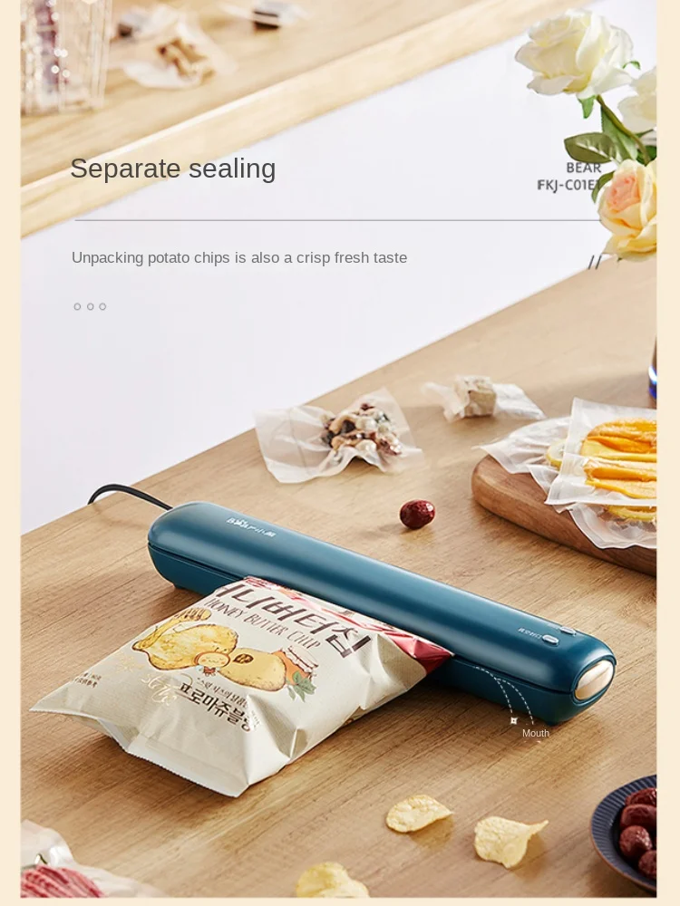 Bear Vacuum Sealing Machine Vacuum Food Sealers Fresh-Keeping Plastic-Envelop Compressed Package Food Packaging Machine