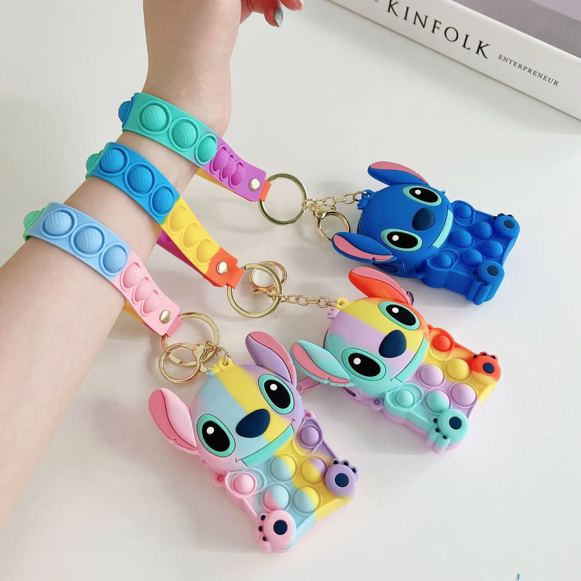 Disney New Cute Minnie Mouse Stitch Borsa In Silicone Portachiavi Per Bambini Mini Fashion Bag Antistress Giocattolo Decorazione Regalo