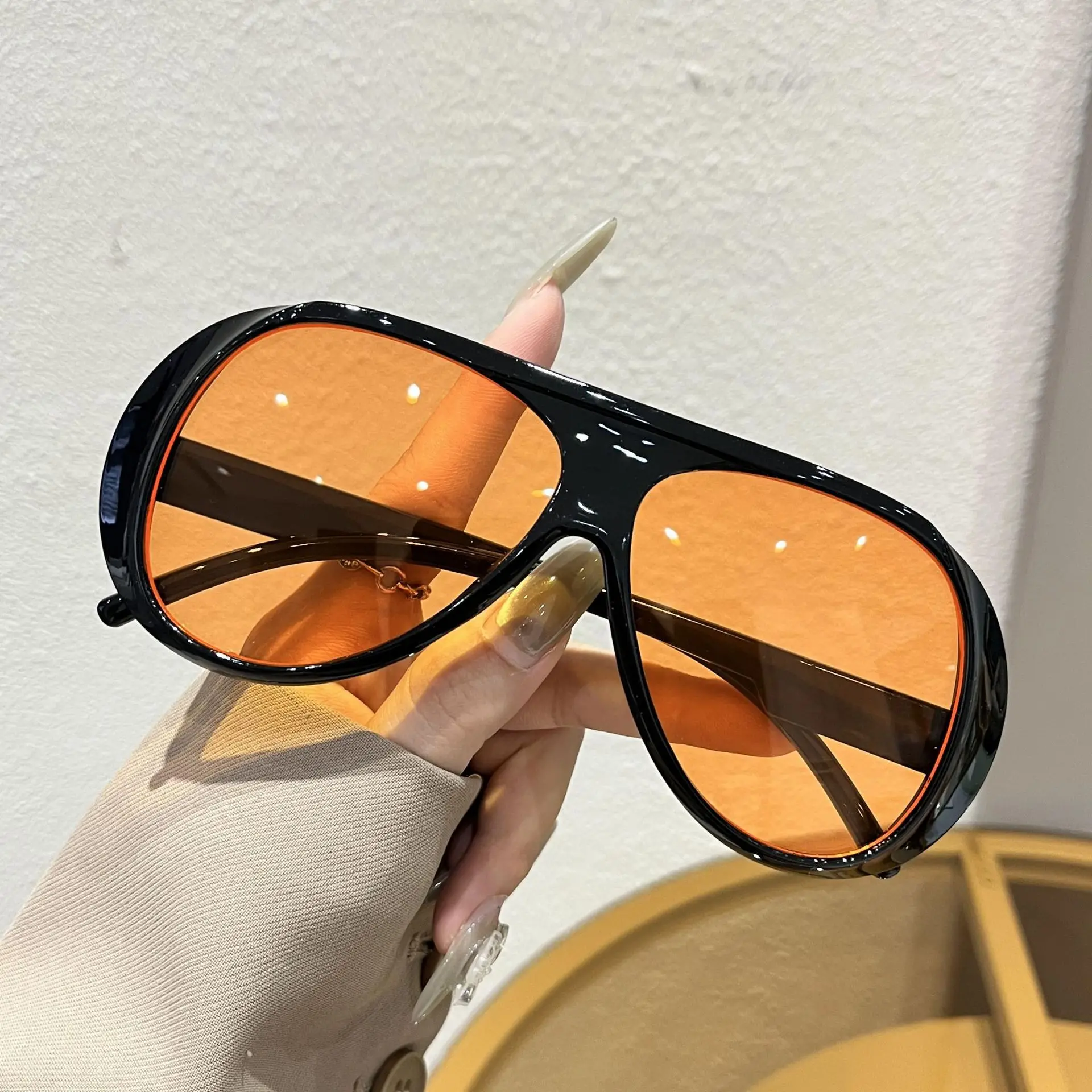 Vintage Aviator Oversized Pilot Sunglasses - Trendy Luxury Design