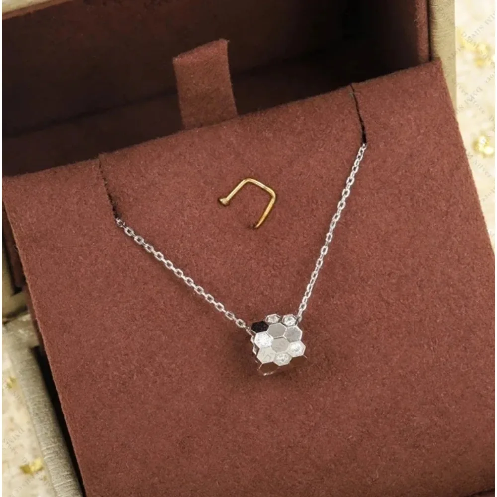 

Original 925 Silver Necklace Bracelet for Women Stainless Steel Jewelry Set High Quality Luxury International Brands Replica