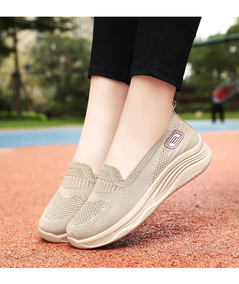 Women's 2024 Spring New Single Shoe Cloth Shoes Breathable Soft Elastic Casual Women's Shoes Wide Toe