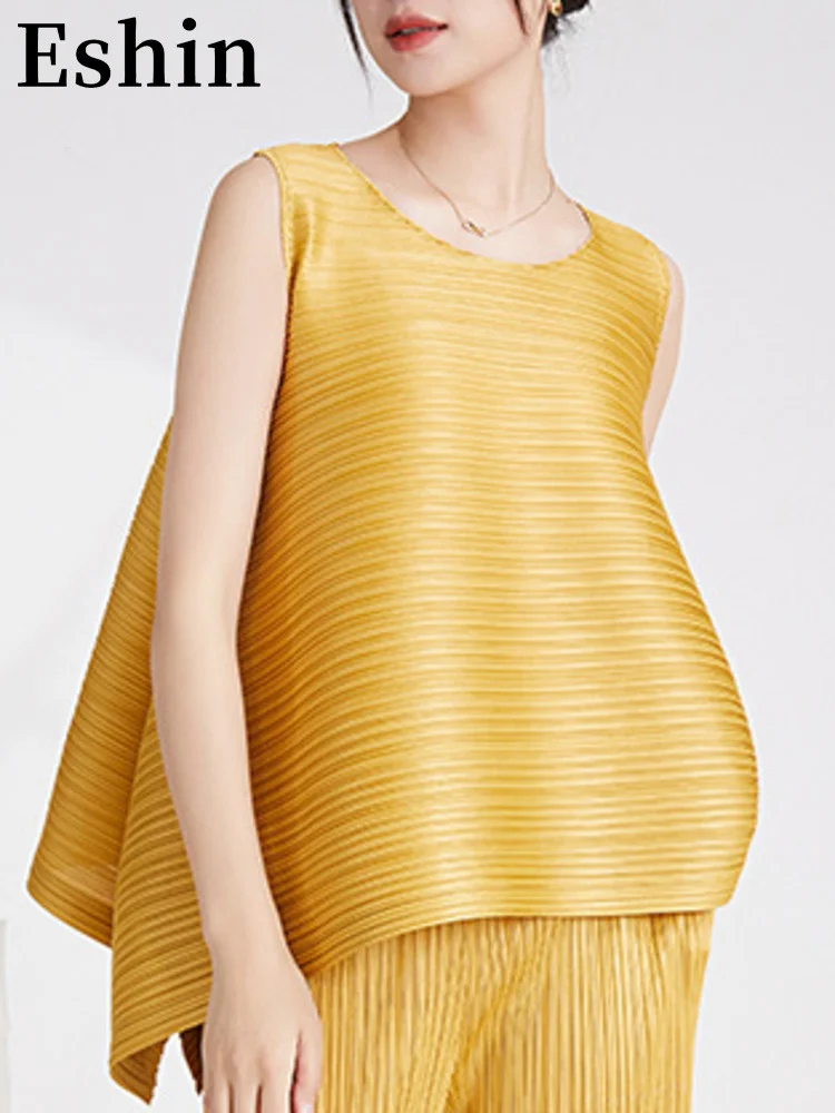 

Eshin Loose Pleated T-shirt For Women 2023 Summer Round Neck Sleeveless Solid Color Casual Tops Y2k Female Clothing TH2470