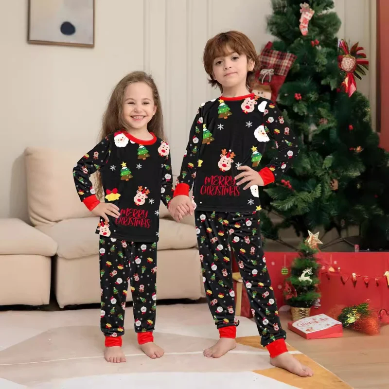 thumbnail image 4 of Conjunto familiar a juego con feliz Navidad, estampado de ciervo y Papá Noel, ropa de dormir suave y bonita, camisetas de manga larga y pantalones, 2 piezas, mameluco para bebés, niños y niñas, 4 of 5