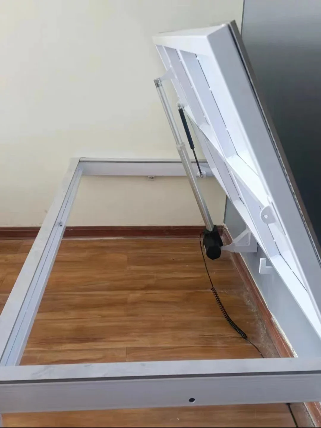 

Сделанная на заказ электрическая подвальная раздвижная дверь, складная скрытая дверь, Интернет-знаменитости, скрытая дверь без дверной рамы