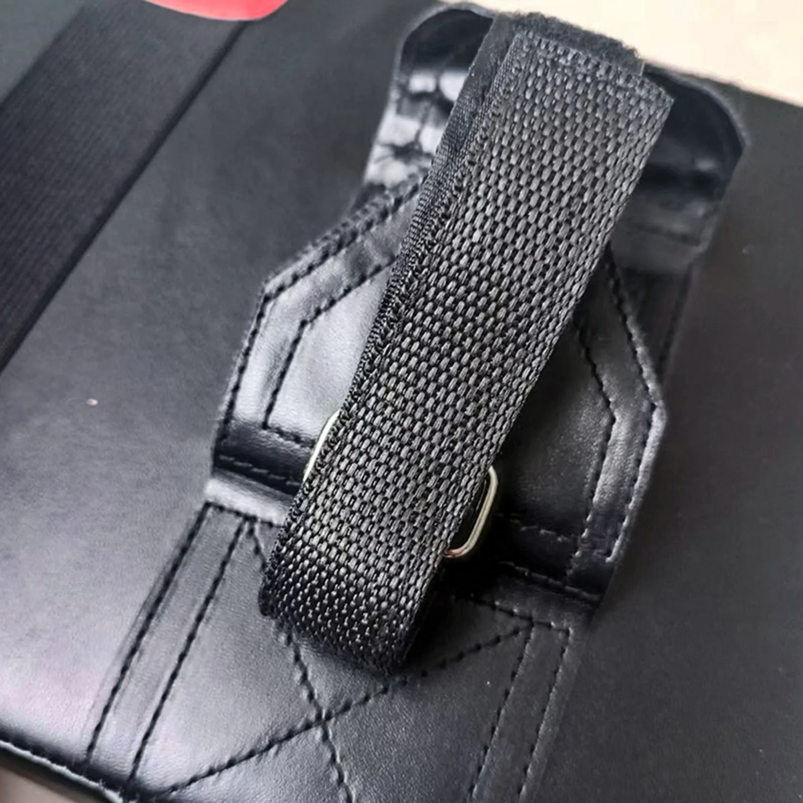Boxing Hand Target Pad Portable PU Leather Fighting Hand Target for Good Shock Absorption