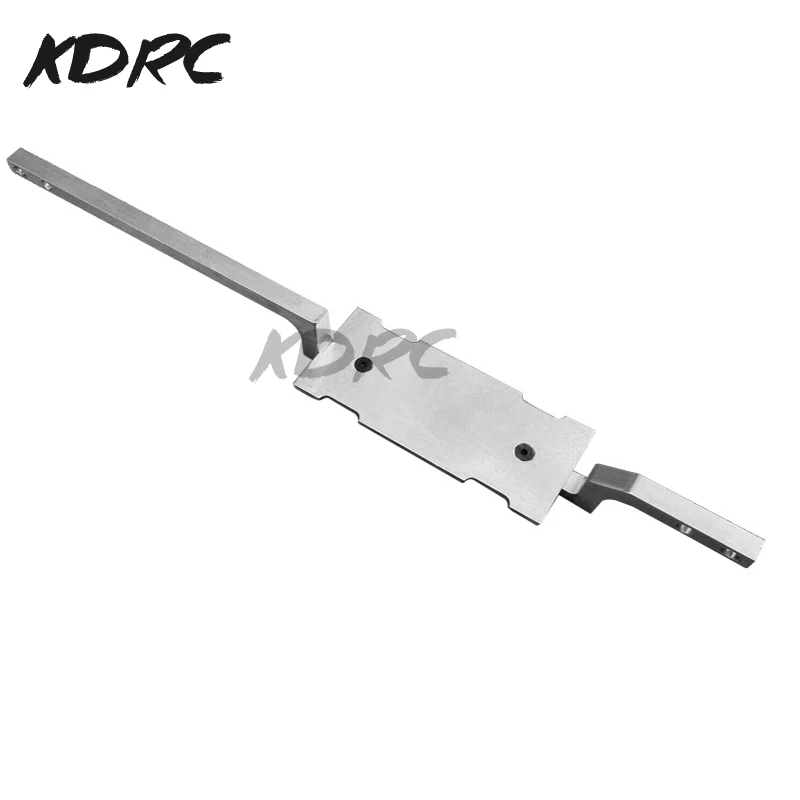 Détail du support de châssis central alu pour Arrma Infraction Limitless, montrant les nervures de renfort.