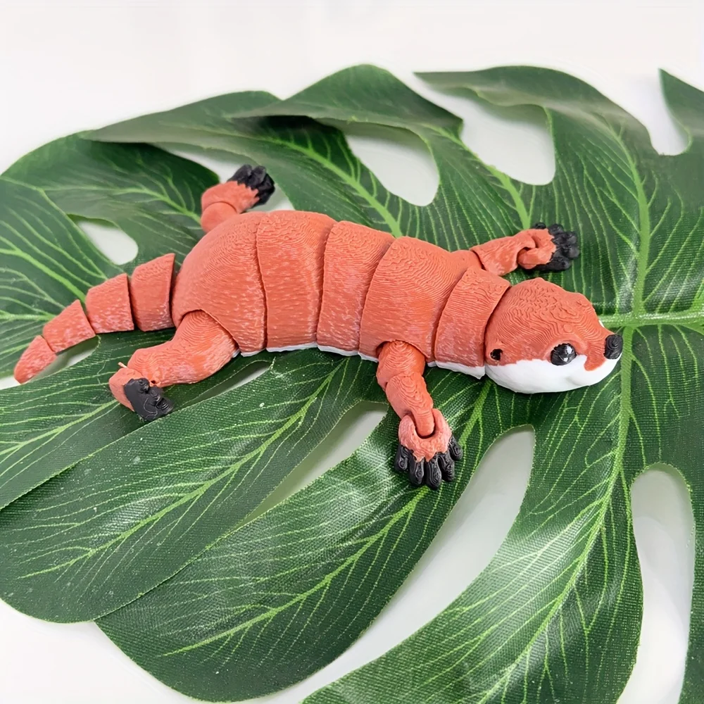 3D Printed Articulated Otter with Movable Limbs - Creative Desktop Decoration