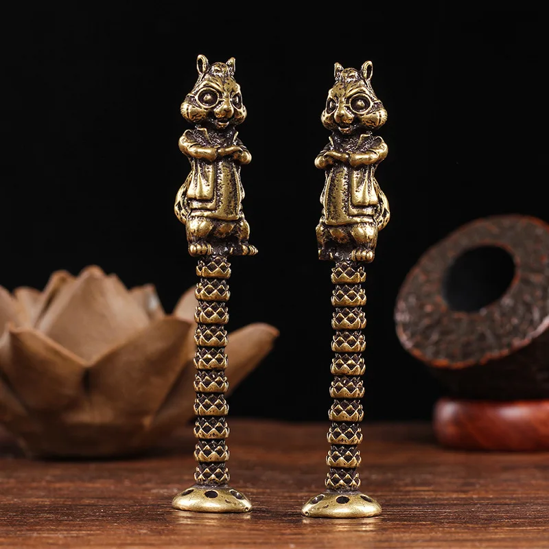 

1pcs Six Holes Hollowed Brass Smoking Pipe Tool Tobacco Pipe Tamper Pokers Tool Cleaners Smoke Smoking Accessories