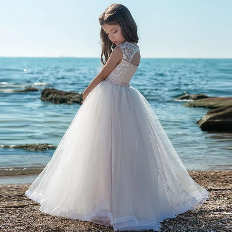 

Flower Girl Dresses Ivory Elegant First Communion Dress For Little Girl O-Neck Cheap Kids Princess Dress