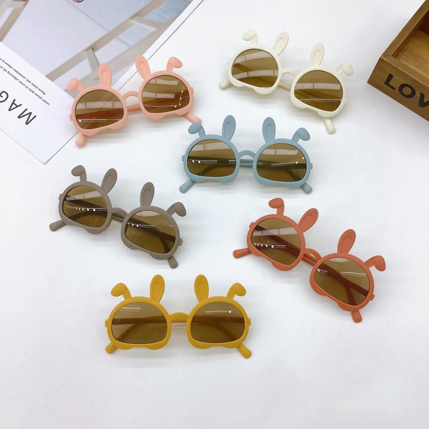 

Модные новые детские солнцезащитные очки корейской версии, Индивидуальные детские солнцезащитные очки с УФ-защитой и вогнутой формой