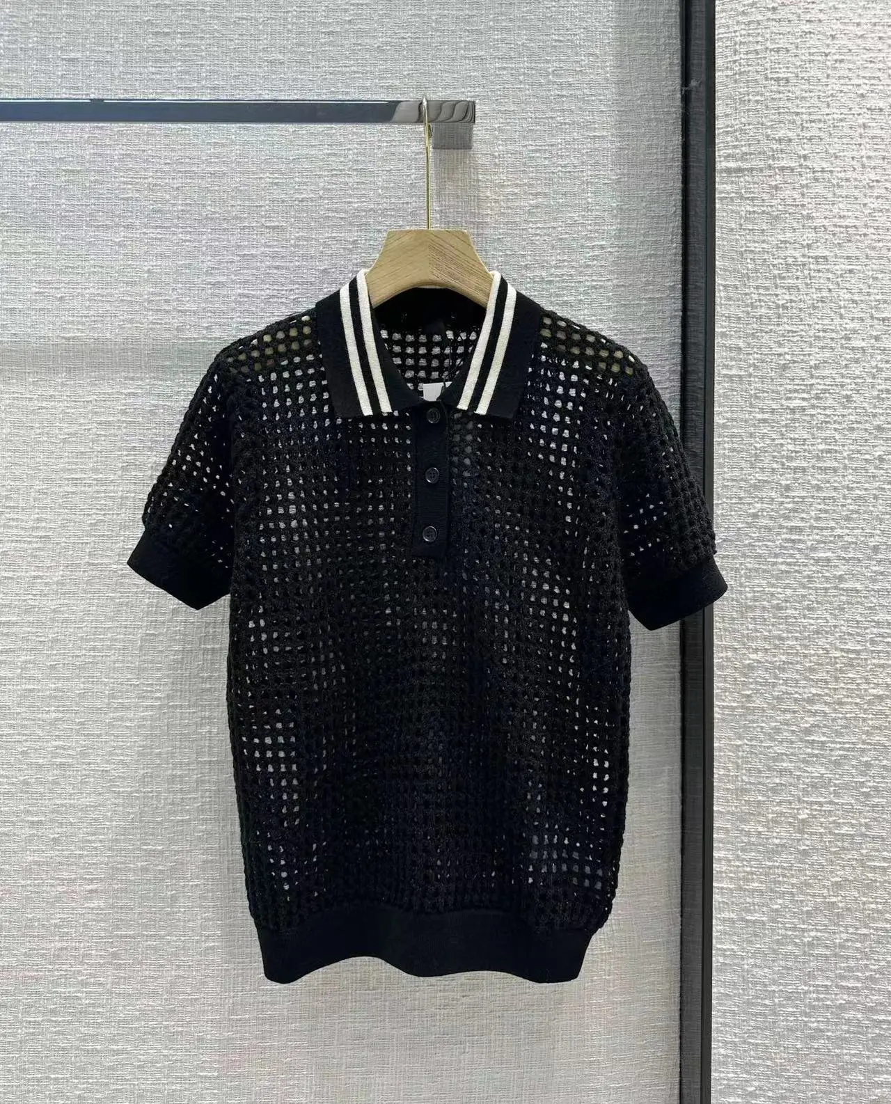 

2023 Runway Elegant Hollow Out Knit Polo T-Shirts Tees Women Chic Hollow Out Casual Female Fashion Tops Streetwear