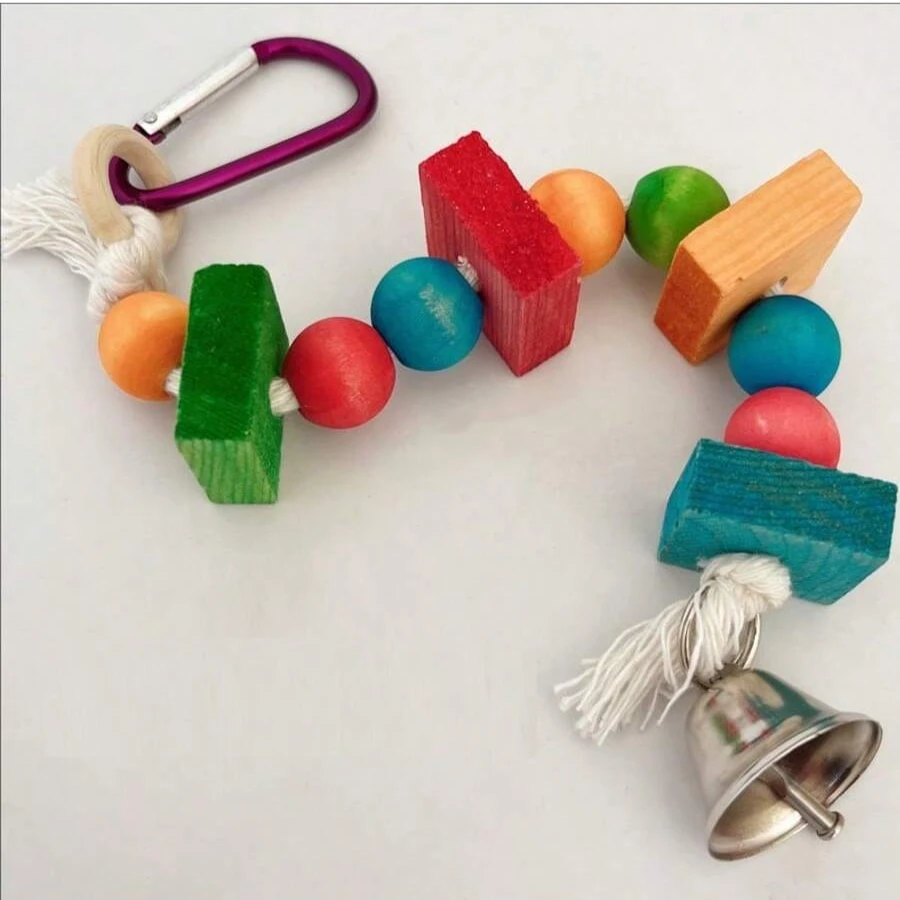 1 pc Random Color Wood Beads Hanging Bird Bite Skewers Toys Interactive Chew Teeth Toys with Bell for Pet Parrot Cage Decoration 2