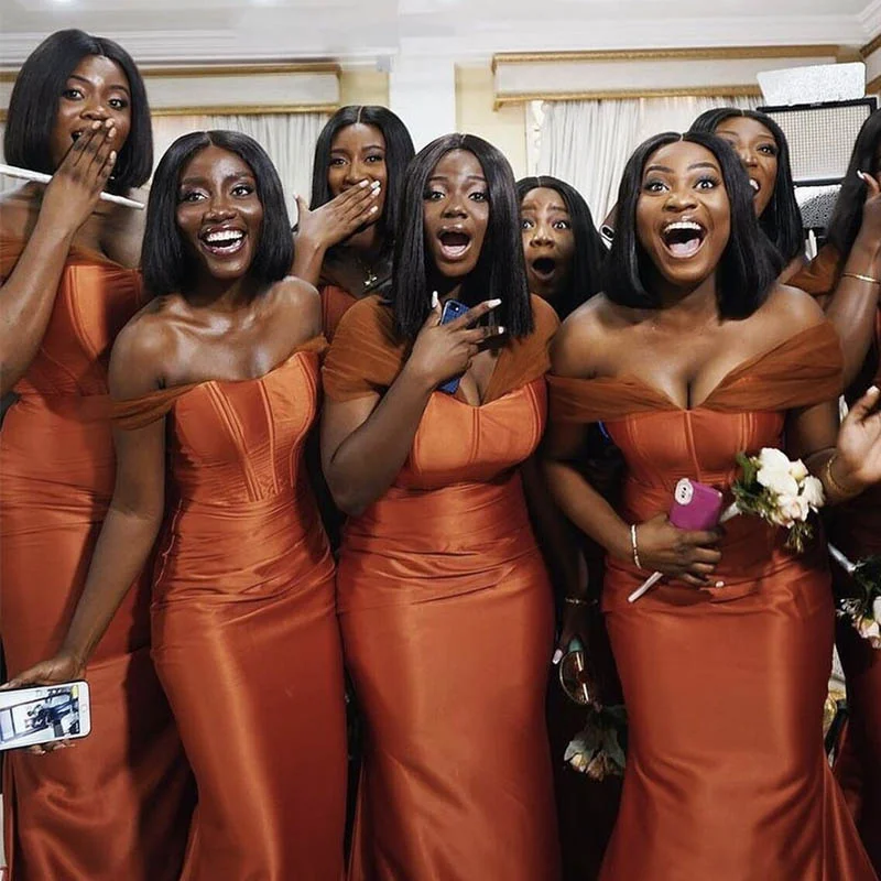 Vestidos sencillos de dama de honor con tirantes finos Naranja Tallas Grandes
