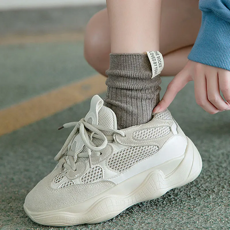 Premium Cotton Knitted Women's Retro Crew Socks - Solid Colors