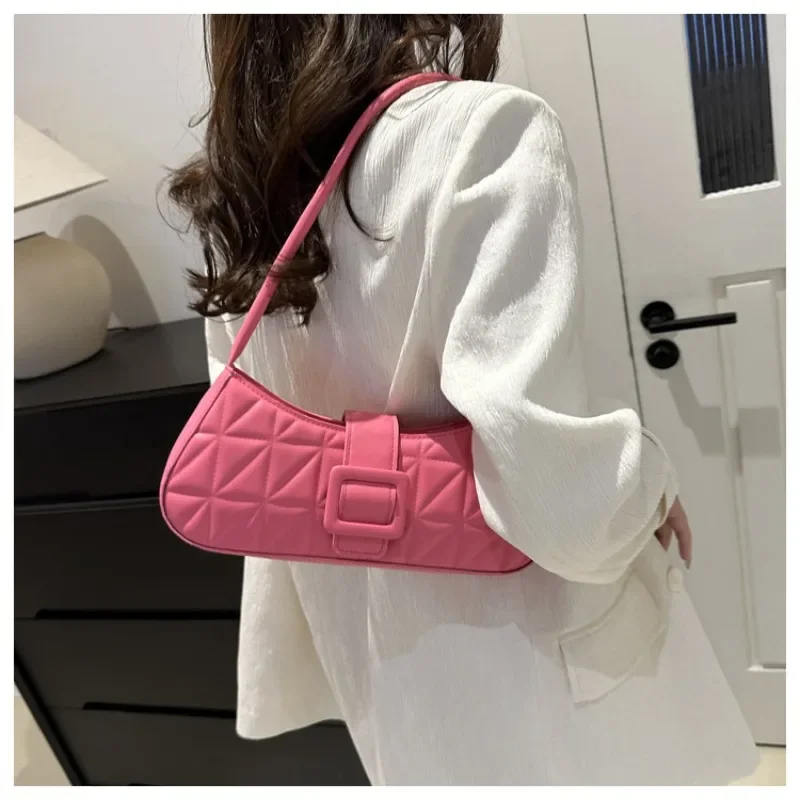 A Fashion Retro Texture Small Square Shoulder Bag for Women's Bag 2024 New Minimalist Shoulder Underarm Bag for Girls Handbag
