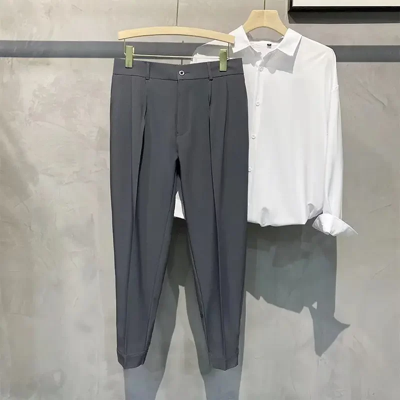 thumbnail image 1 of Pantalones de traje de sastrería social recortados para hombre, de negocios, de seda de hielo, elásticos, de verano, rectos y holgados, 1 of 4