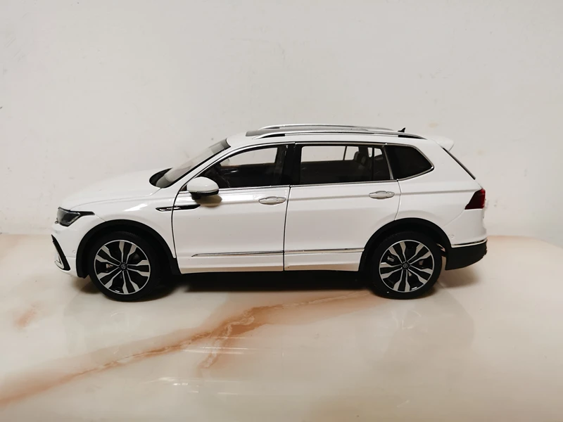 Escala 1:18 Tiguan L 2022 Suv Simulación De Coche De Aleación Modelo De  Juguete Fundido A Presión Adornos Recuerdo Coleccionable - Coches De  Juguete - AliExpress