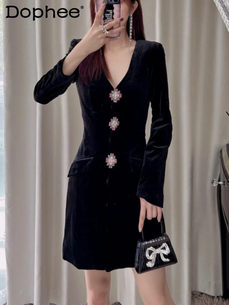 

Classic Velvet Temperament Sexy V-neck Long Sleeve Dress Female 2023 Autumn Winter Hepburn Style Little Black Dress for Women