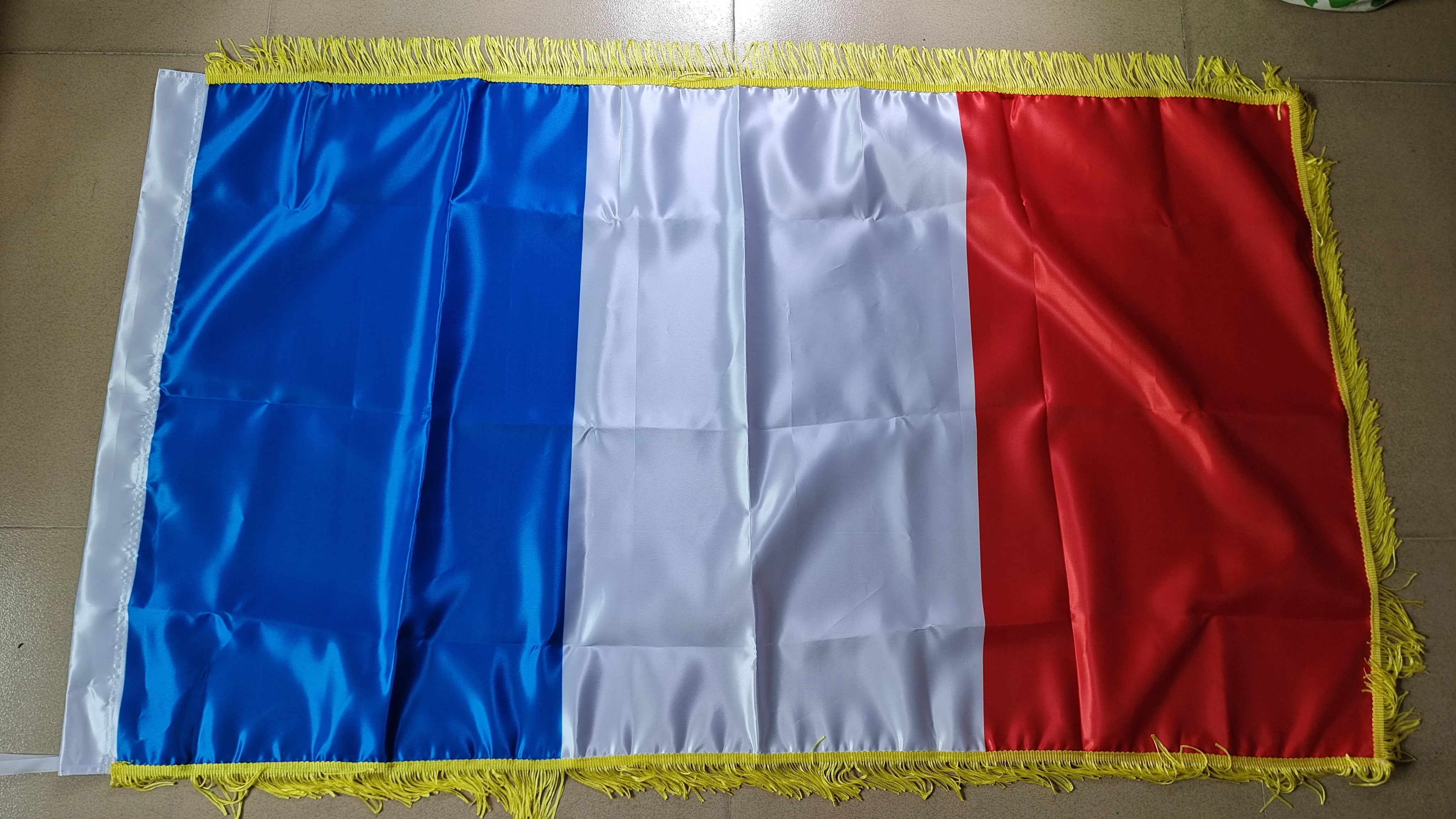Benutzerdefinierte Flagge Und Banner Mit Quasten Digitaldruck Doppelseitige Fransen Banner Auto Schmuck Wohnkultur Heißer Verkauf – Detail 3