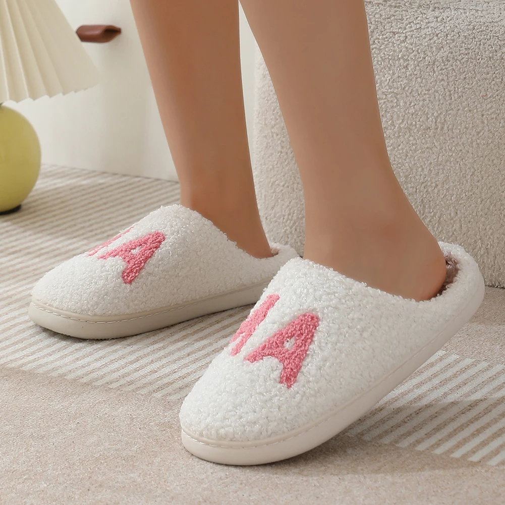 Women Plush Slippers Closed Toe Slippers Non Slip Slip-on House Shoes Comfortable Fluffy Love Breathable Gifts for Mom