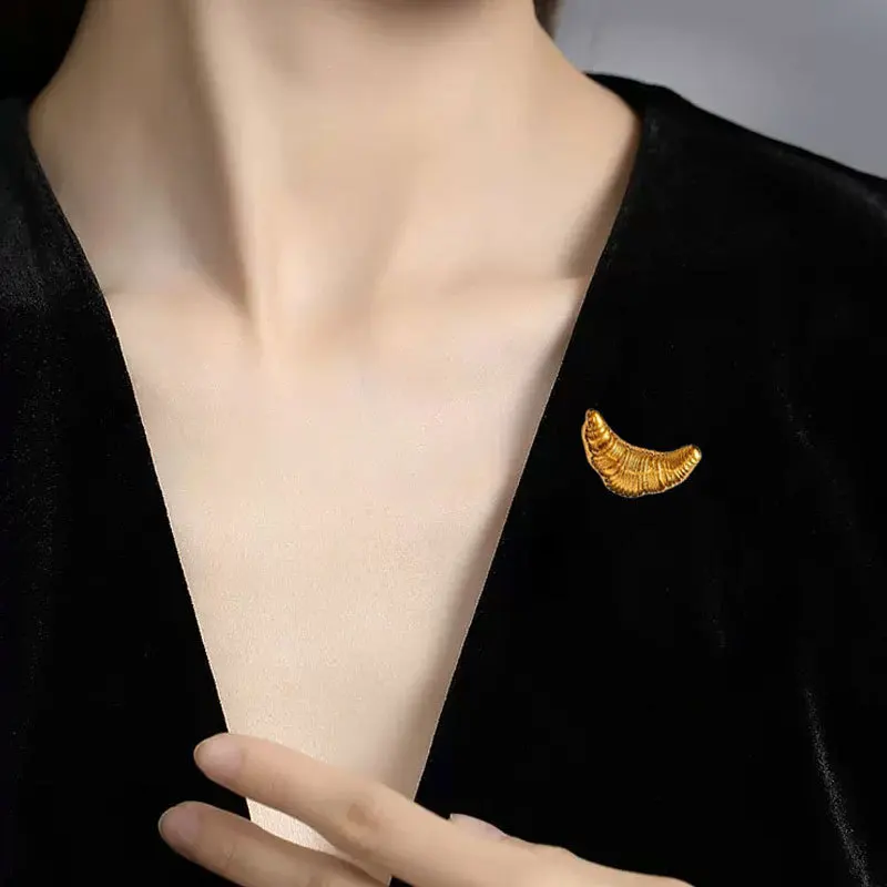 Trend Croissant Brooches Men Women Couple Metal Pins Jewelry Gifts