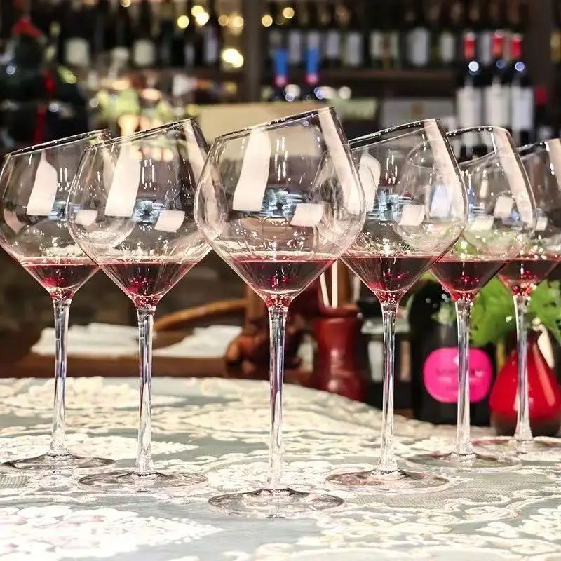 Royal Family - Set of 6 Tall Red Wine Glasses Capri