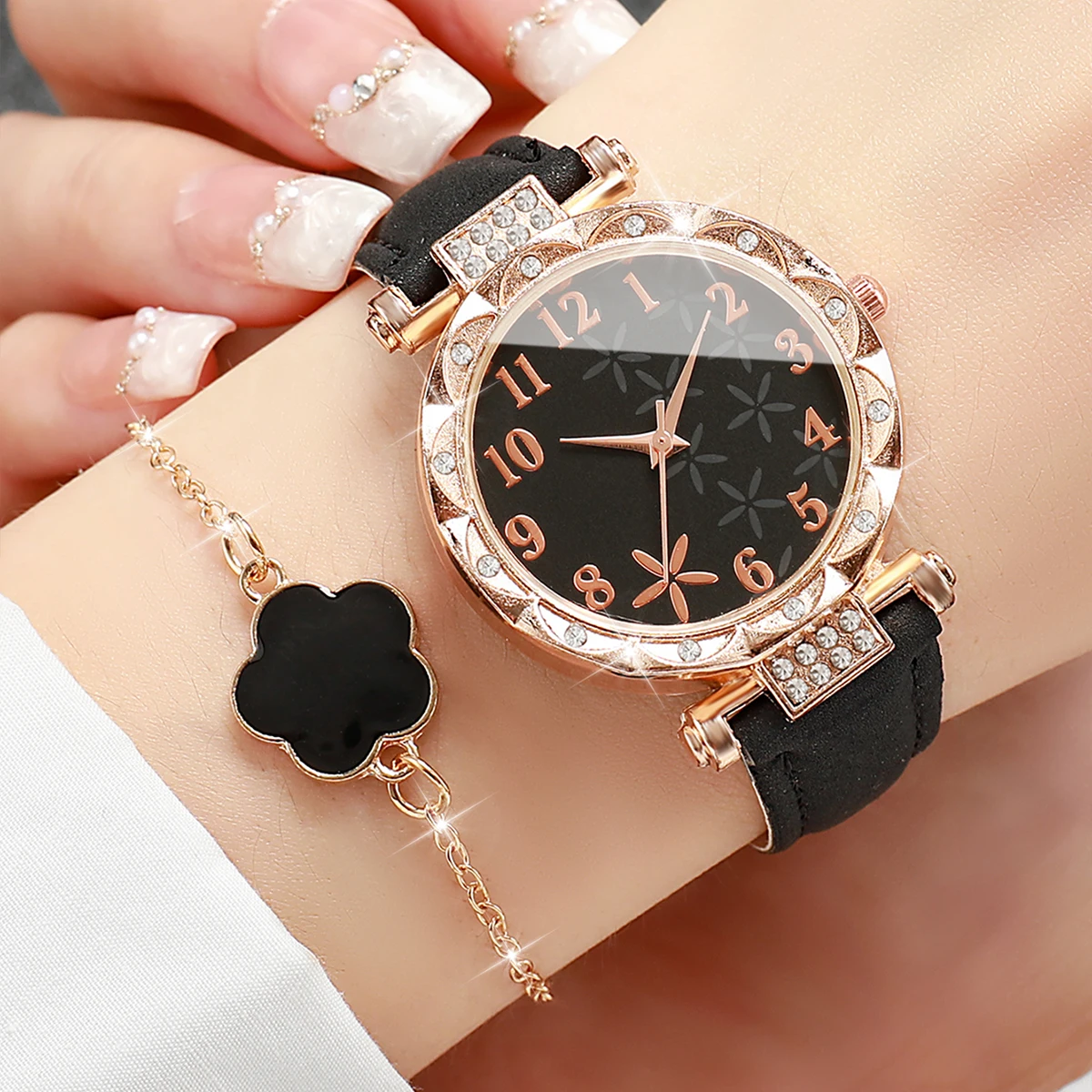 6PCS/Set Women's Sweet Wind Watch Set Fashion Flower Series Leather Quartz Watch Bracelet Set