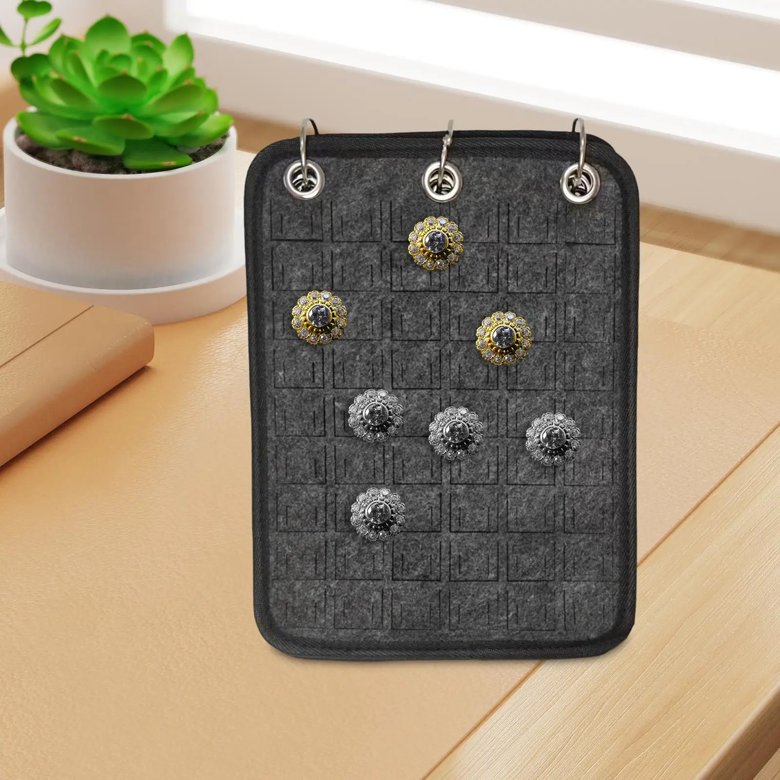 Pin Display Holder with 5 Pages Pins Collection Storage Calendar Stand Pin Display Holder with 5 Pages Pins Collection Storage Calendar Stand