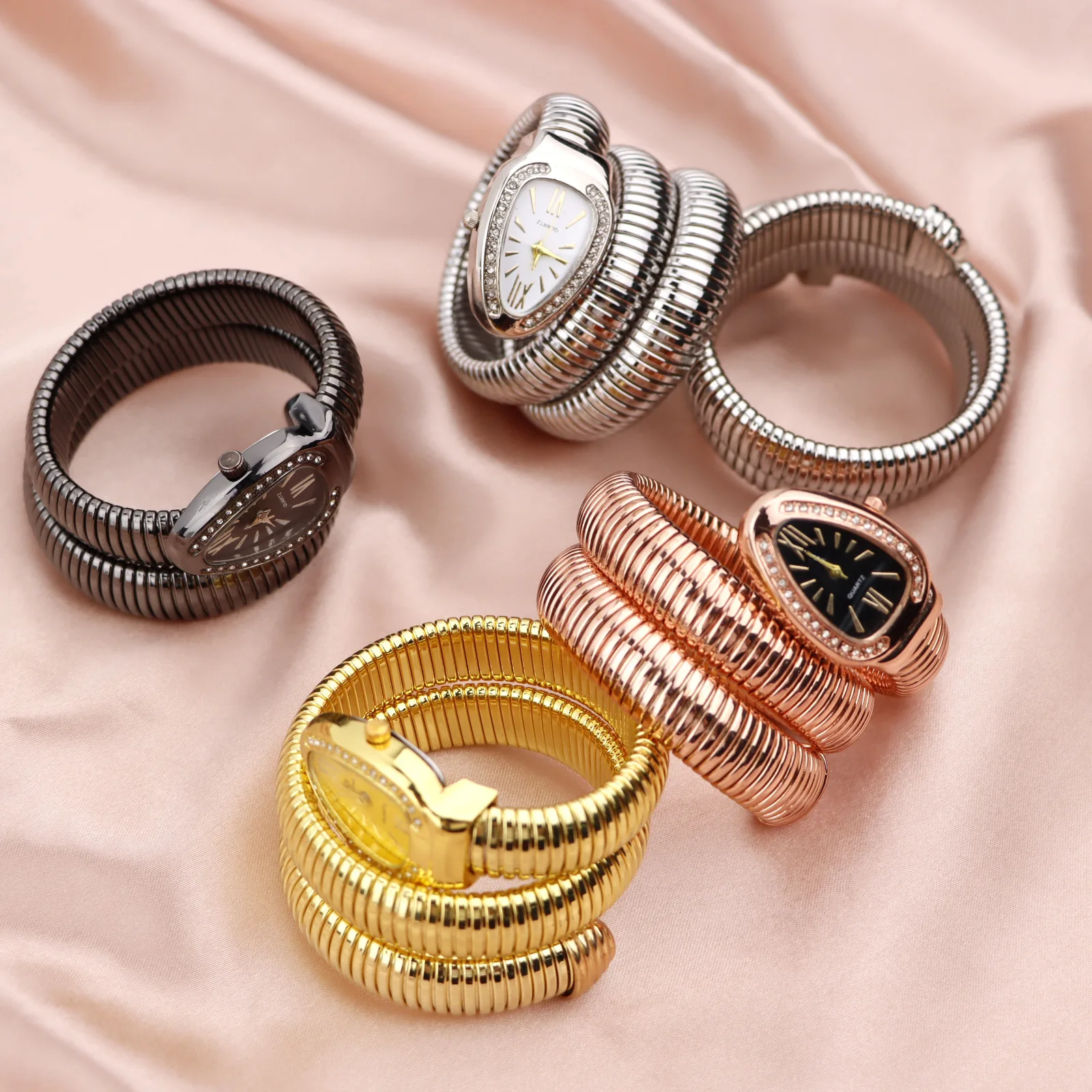 Luxusní dámská hodinky hadi vzhled náramek zápěstí hodinky pro ženy ocel číslo jednotné zlato křemen dámy hodinky hodiny relogio feminino