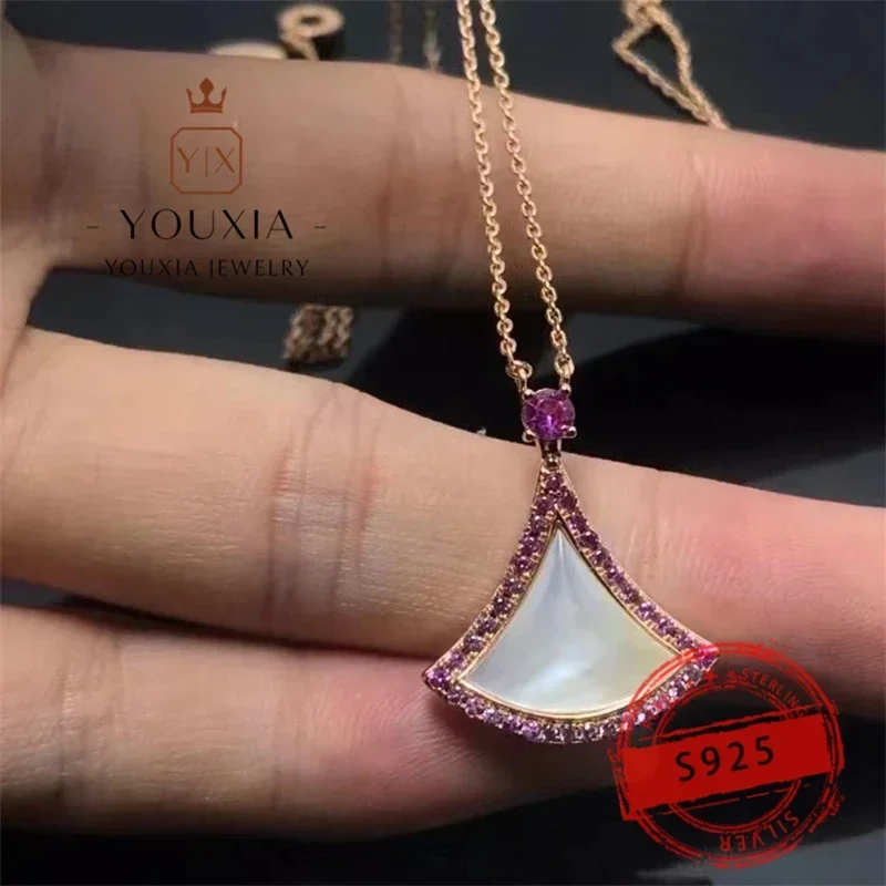 1: 1. Customized hot selling s925 silver fan edge diamond agate women's jewelry necklace with personalized exquisite temperament