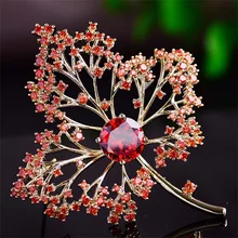  Fashion Retro Autumn Maple Leaf Zircon Brooch Collar Pin Woman Accessories Gold Color Leaves Pin Brooch on Clothes jewelry 