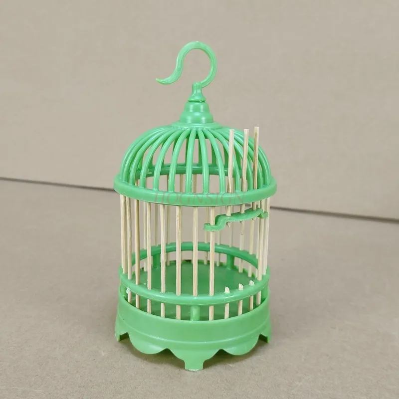 

Insect cage cricket cage house children toy Insect Grasshopper Feeding Cage Cricket Small Simple Box Bottle House Children Kids