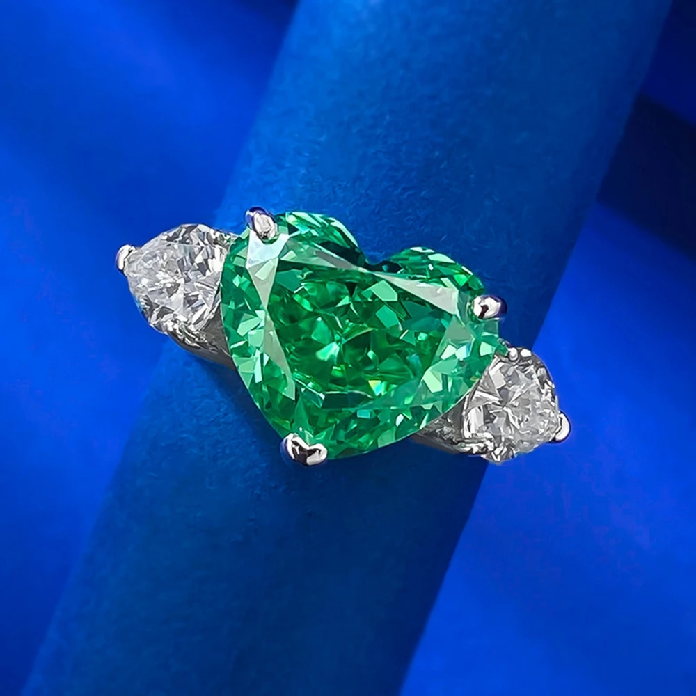 Gem Stone King 2.21 Ct Heart-Shaped Simulated Emerald Sterling Silver Engagement Ring, Size 5-9