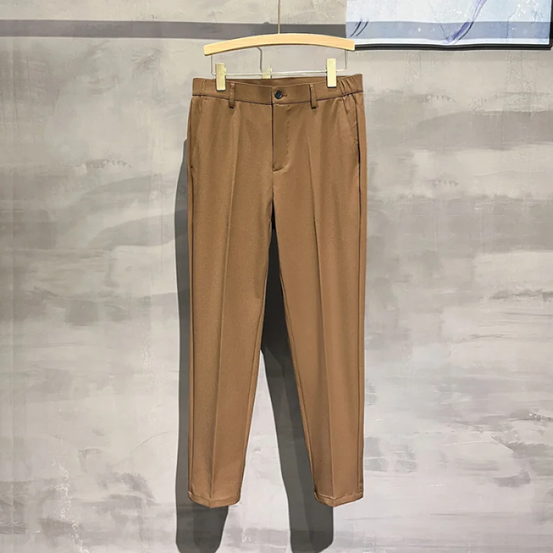 Рисунок 6 - Осень/Зима 2024 мужской костюм