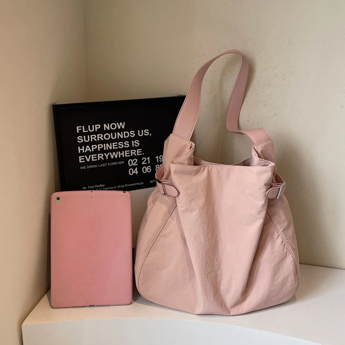 Japanese Style Canvas Tote Bag for Women 2025 New Fashion Shoulder Bag Simple and Versatile for Work and Work Clothing Large Capacity Traveling Shopping Student Class