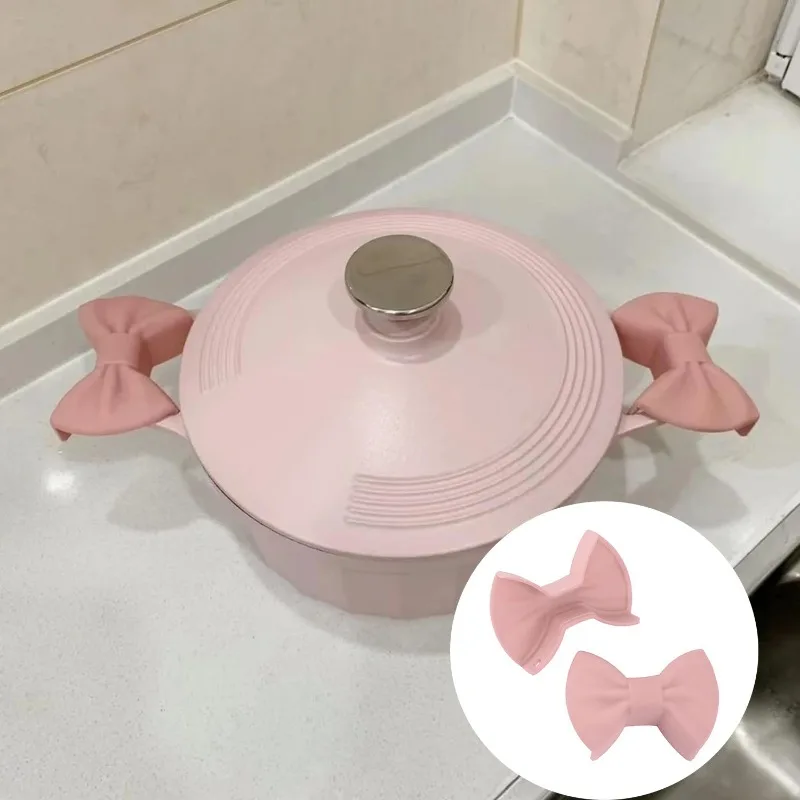 Silicone Oven Mitts Bow Shape Oven Gloves Heat Resistant Pot Holders Cooking Tool 2pcs