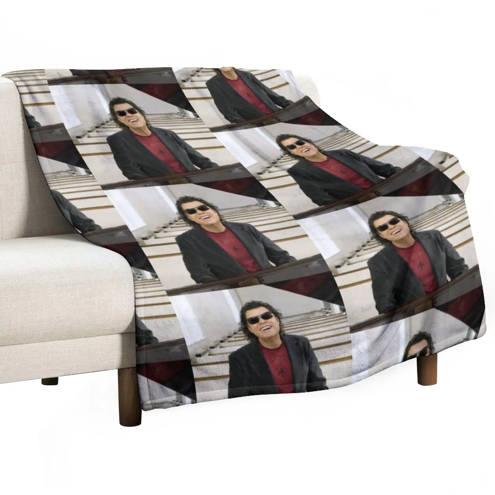 

lapo3 Ronnie ruca Milsap end tour Throw Blanket Hairy Weighted Blankets