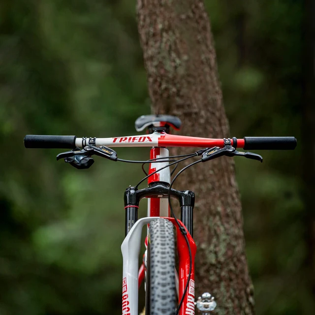 TRIFOX Manillar de Bicicleta de Fibra de Carbono Montaña 600-800MM y  Vástago Integrado 1.126 in, Longitud 31.496 in
