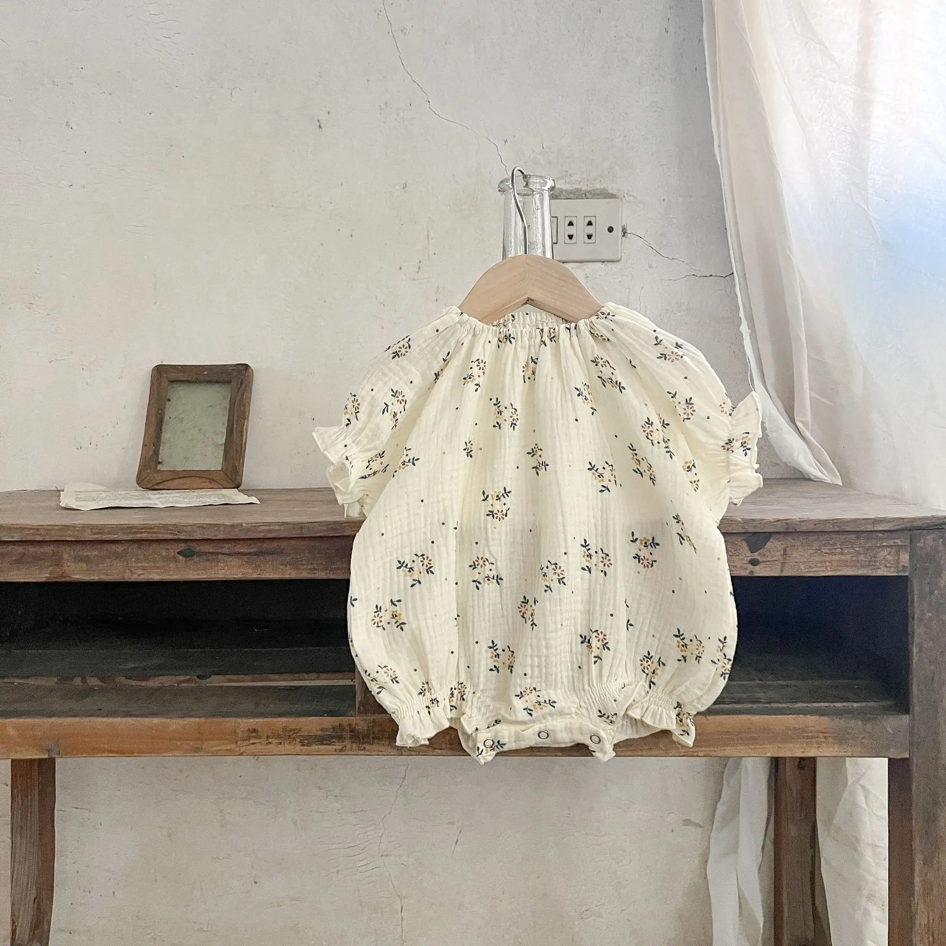 Slide image cae704d4d71343528fed6bd0c849d97b