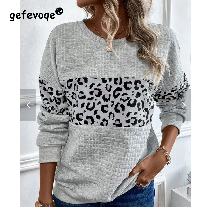 2023 Autumn Women's New Commuter Fashion Temperament Loose Casual Comfortable Versatile Long Sleeve Leopard Pattern Sweater