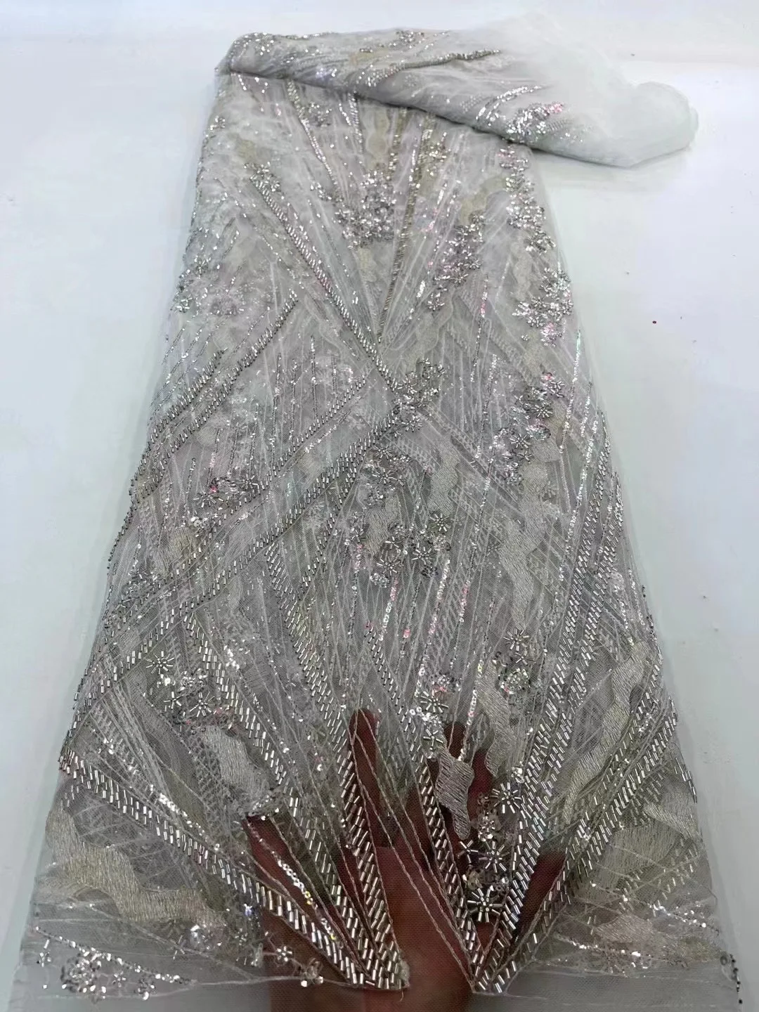 

2022 новейшие африканские блестки, бисерная кружевная ткань, нигерийский высококачественный французский тюль, сетчатая кружевная ткань для роскошного свадебного платья Se